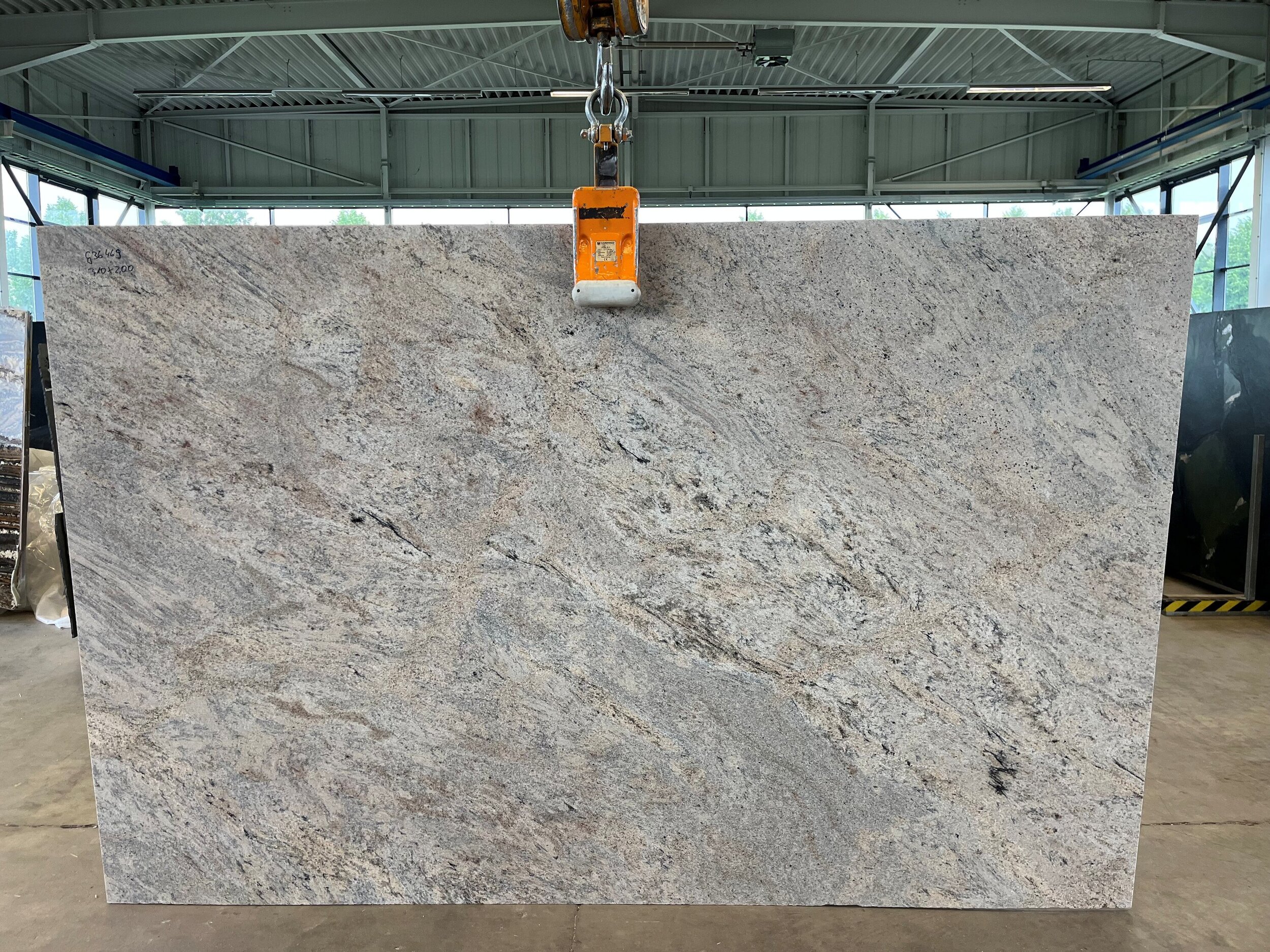 Naturstein Cielo de Ivory hell gemustert von Marquardt Granit